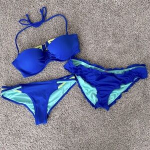 Victoria’s Secret || Bikini with 2 bottoms || Size XS/S/34B